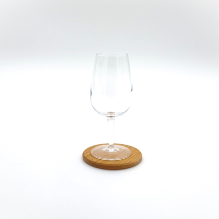 Untersetzer 94 mit Glas 20230914_172408